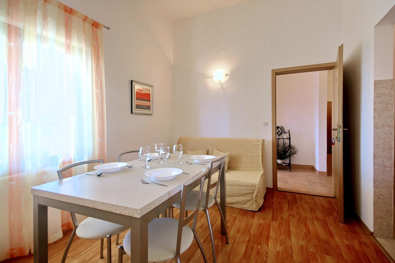 Sun Palace Residence Premantura Ngoại thất bức ảnh